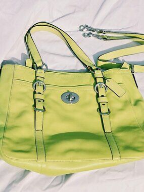 COACH F14015 Chelsea Gorgeous Shoulder Satchel Tote Bag Apple Green Soft Leather
